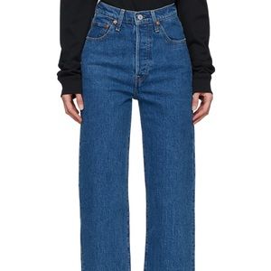 Levi’s Straight Ankle Length Ribcage Jean
